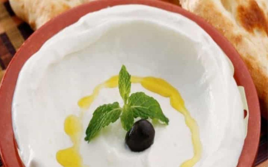 Lubneh with Garlic
